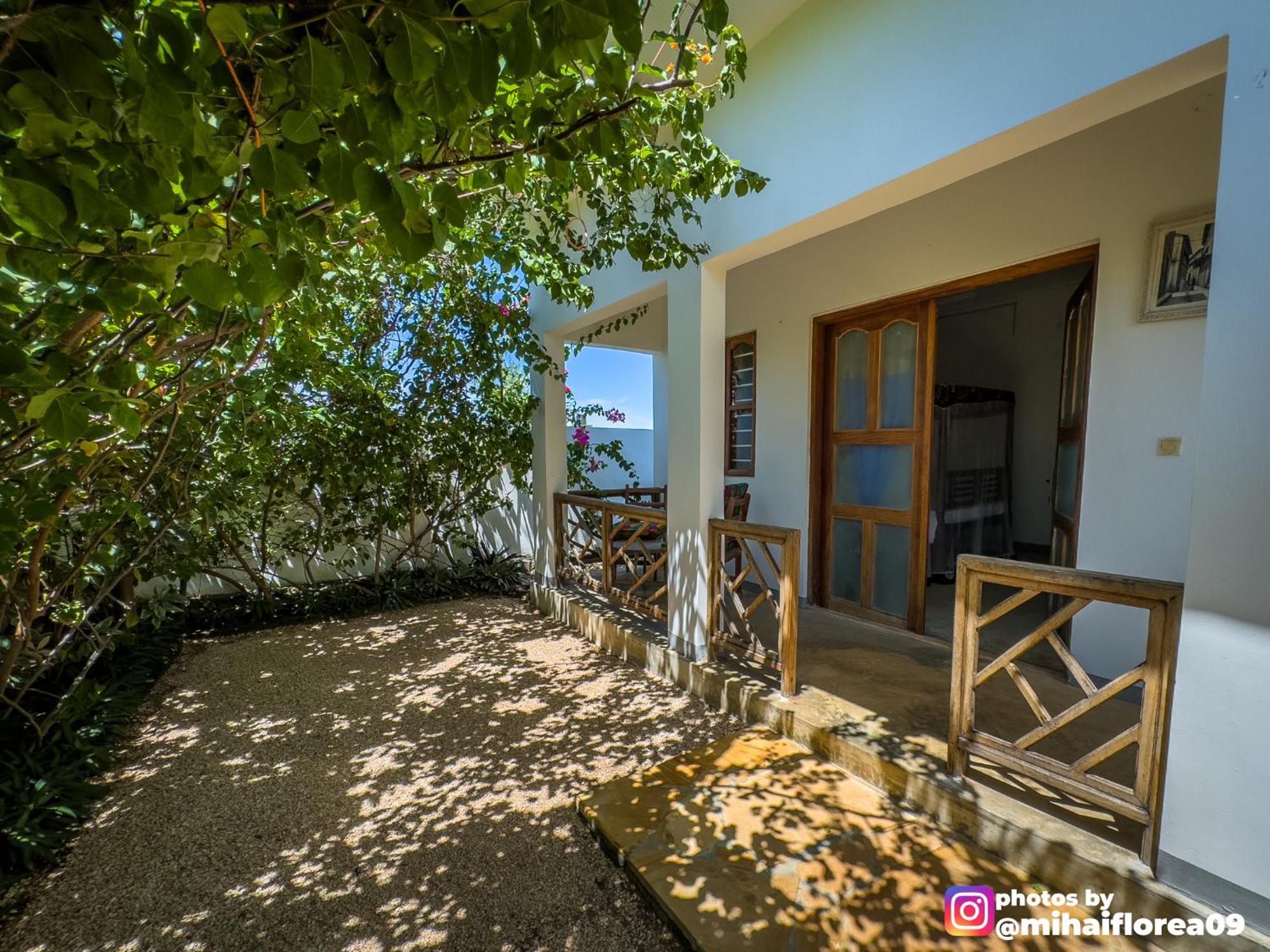 Tofauti Inn Makunduchi Bagian luar foto
